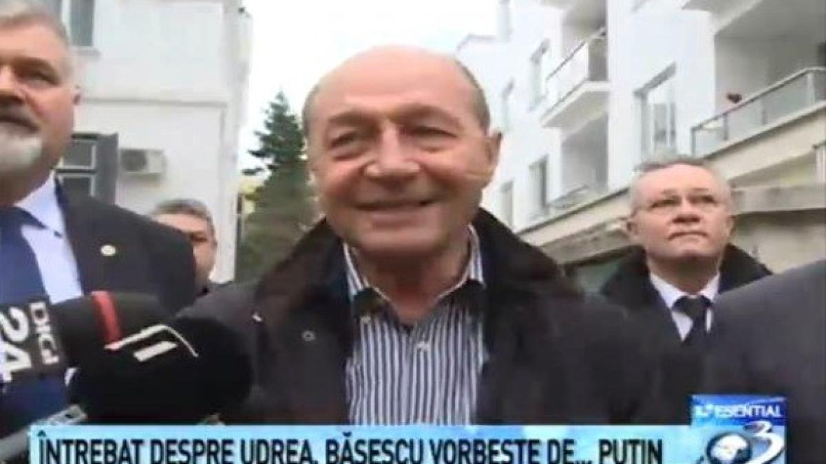 10408716_460538914110317_7563992907729663771_n_20000200