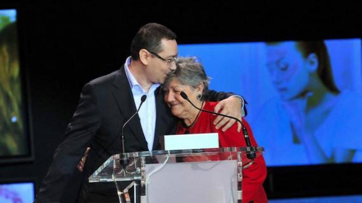 mama_victor_ponta_39027800