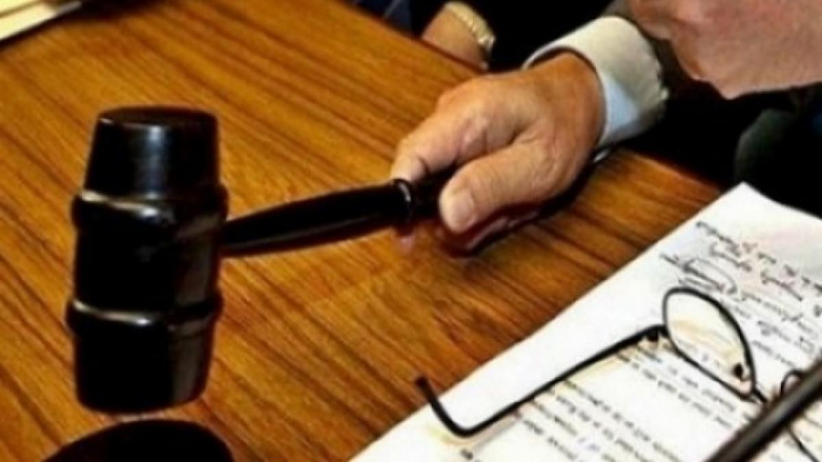 ciocan_justitie_86283800