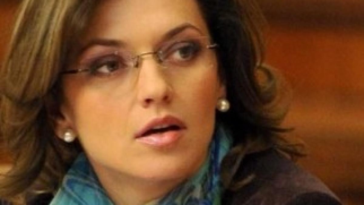 alina_gorghiu_59078100_80205500