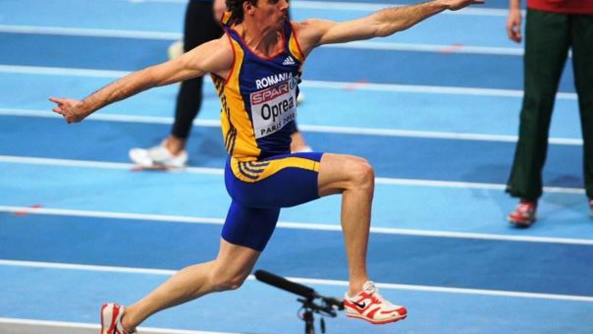 ce_de_atletism_indoor_marian_oprea_a_luat_bronzul_la_triplusalt_18423594_22022000