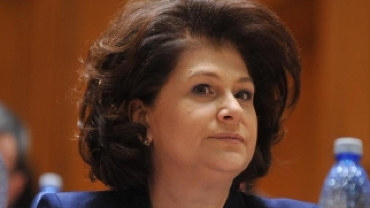 1380541661rovana_plumb_96401400_38758300