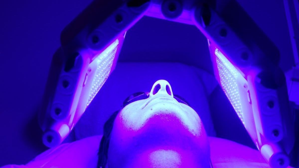 fototerapia_luz_azul_800_12591800