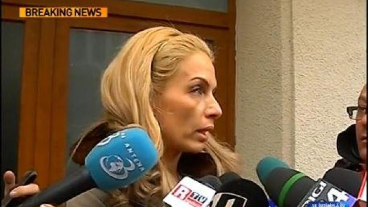 laura_voicu_24517300_21227800