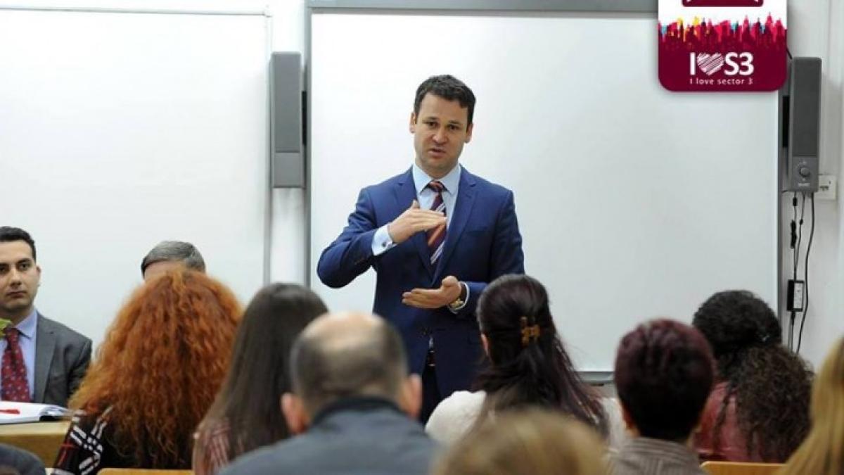 robert_negoita_49128700