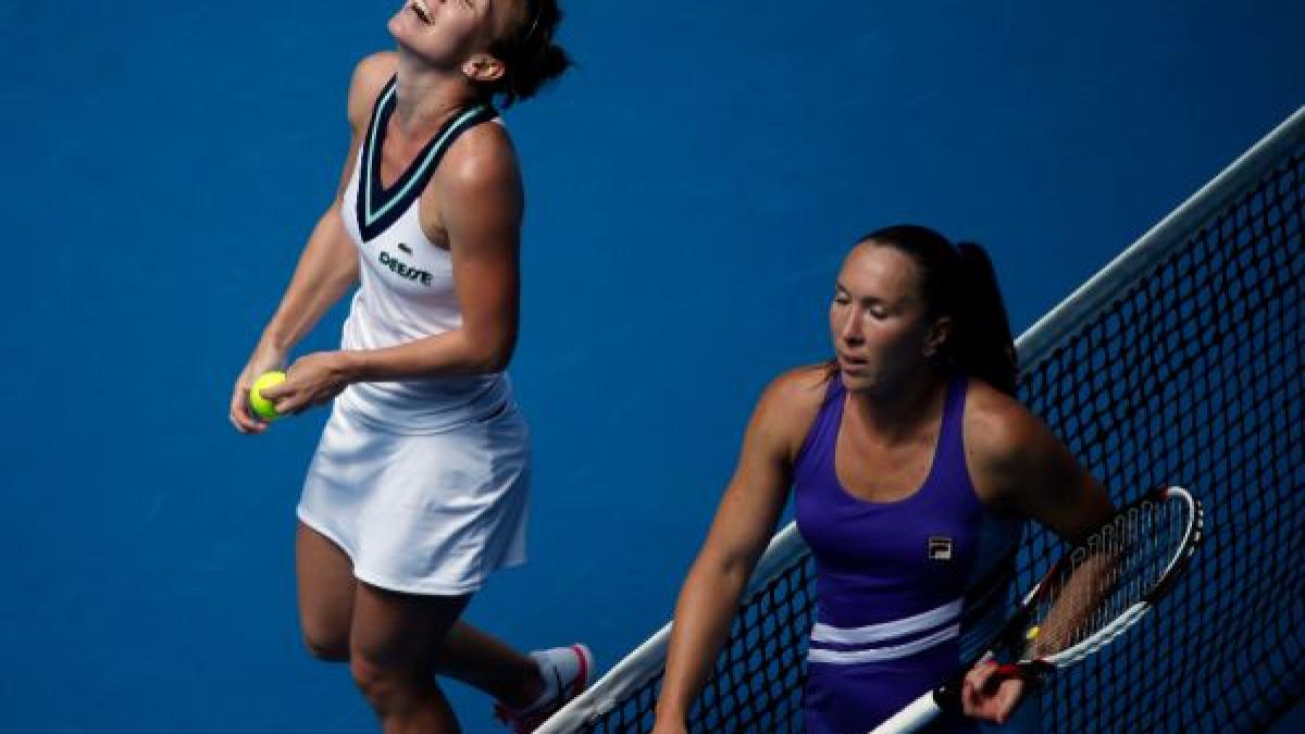 simona_halep_jelena_jankovic_07006500