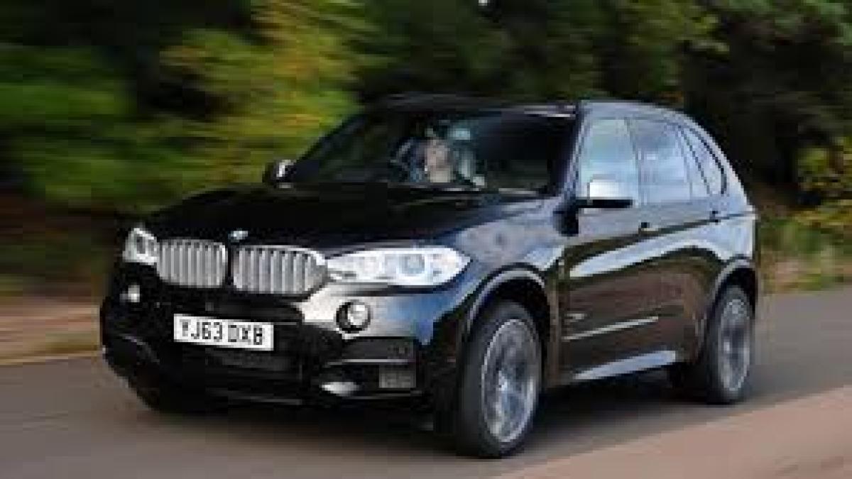 bmw_x7_79663900