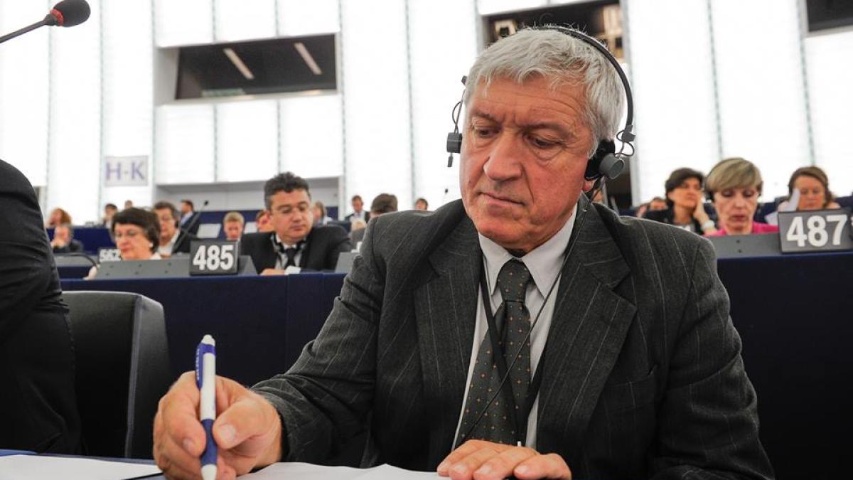 10338265_744340788947629_6229833738242544639_n_95163200