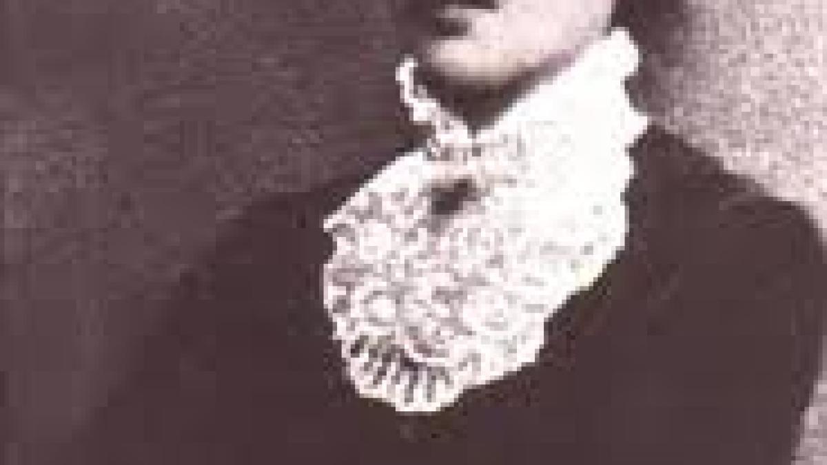 ella_negruzzi_46197500