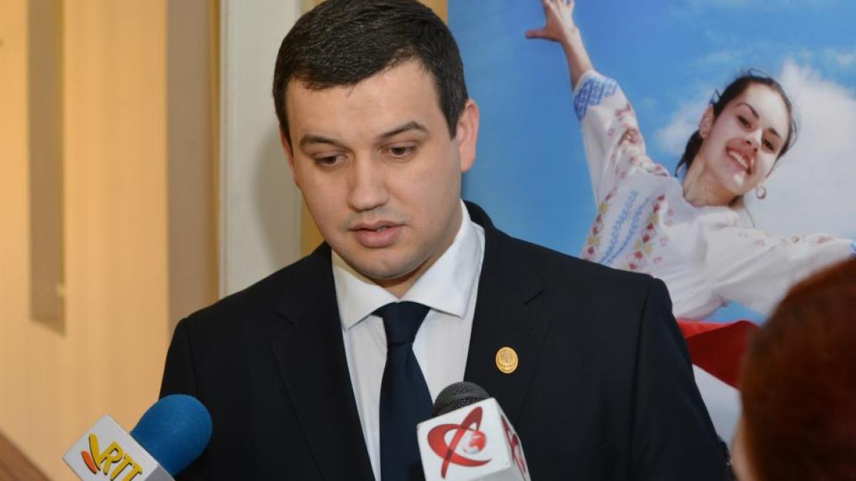 299156_592763050734703_58060674_n_64336900