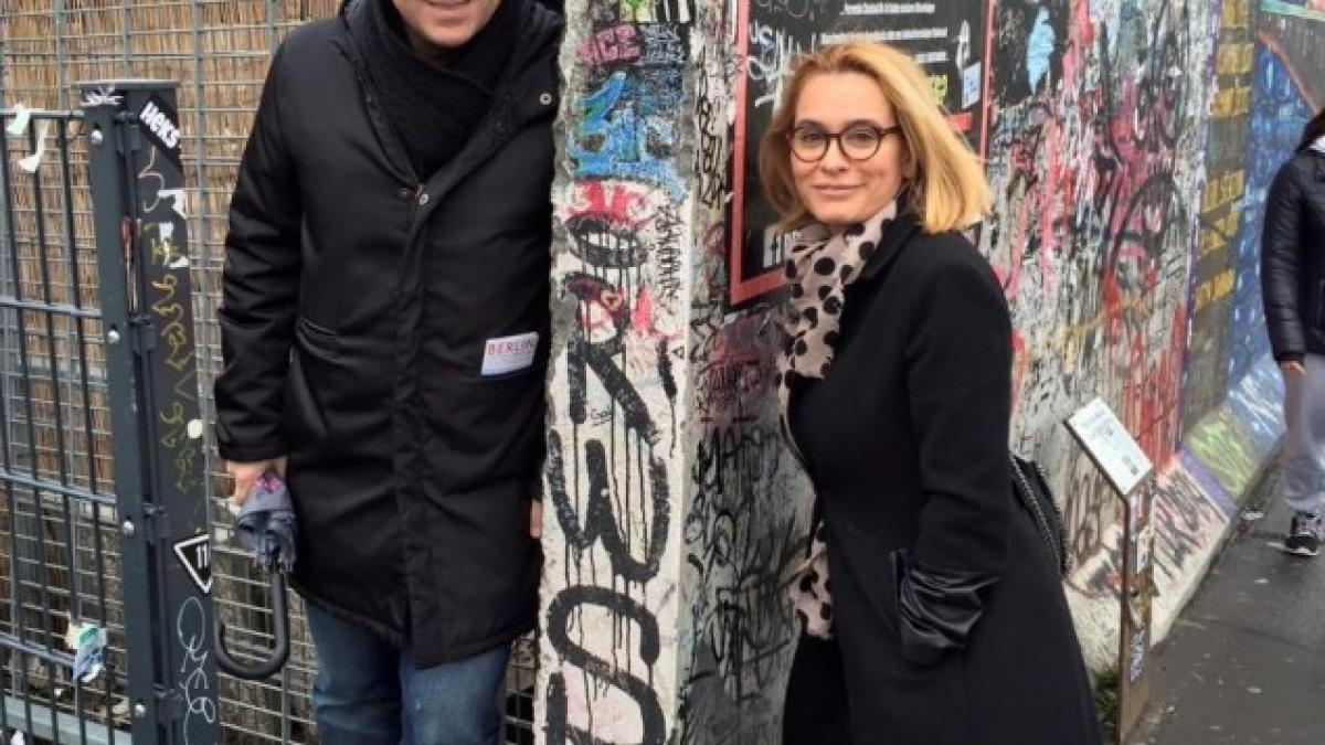 andreea_esca_83486400