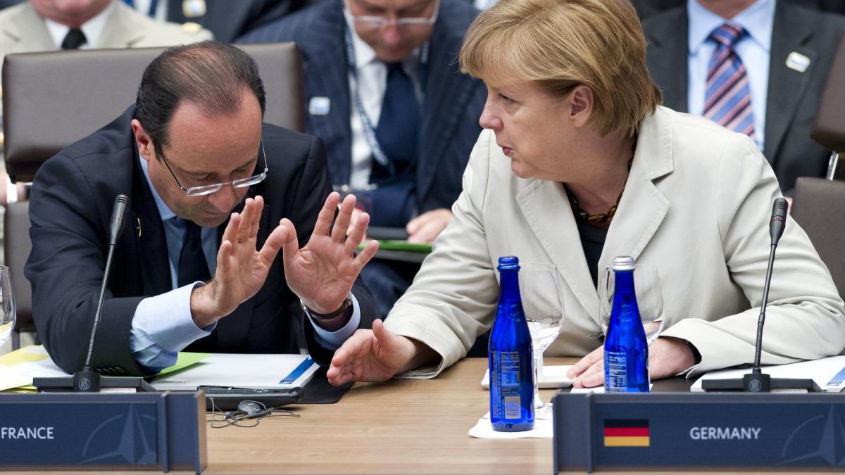 merkel_hollande_francois_73061500