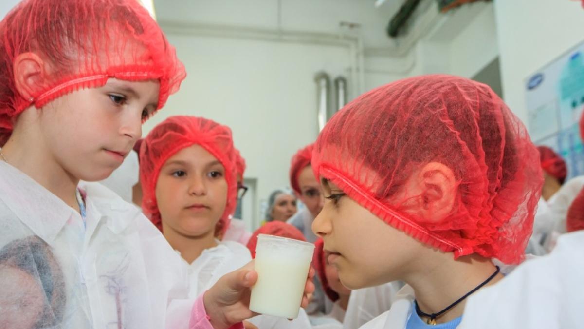 danone_vizita_elevi_09478800