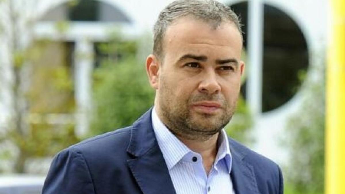 valcov_darius_2014_97992000_62147200