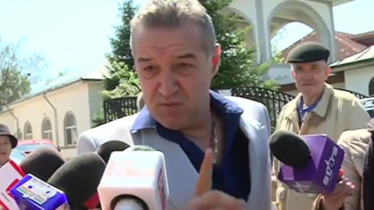 becali_sfantul_gheorge_2015_41799400