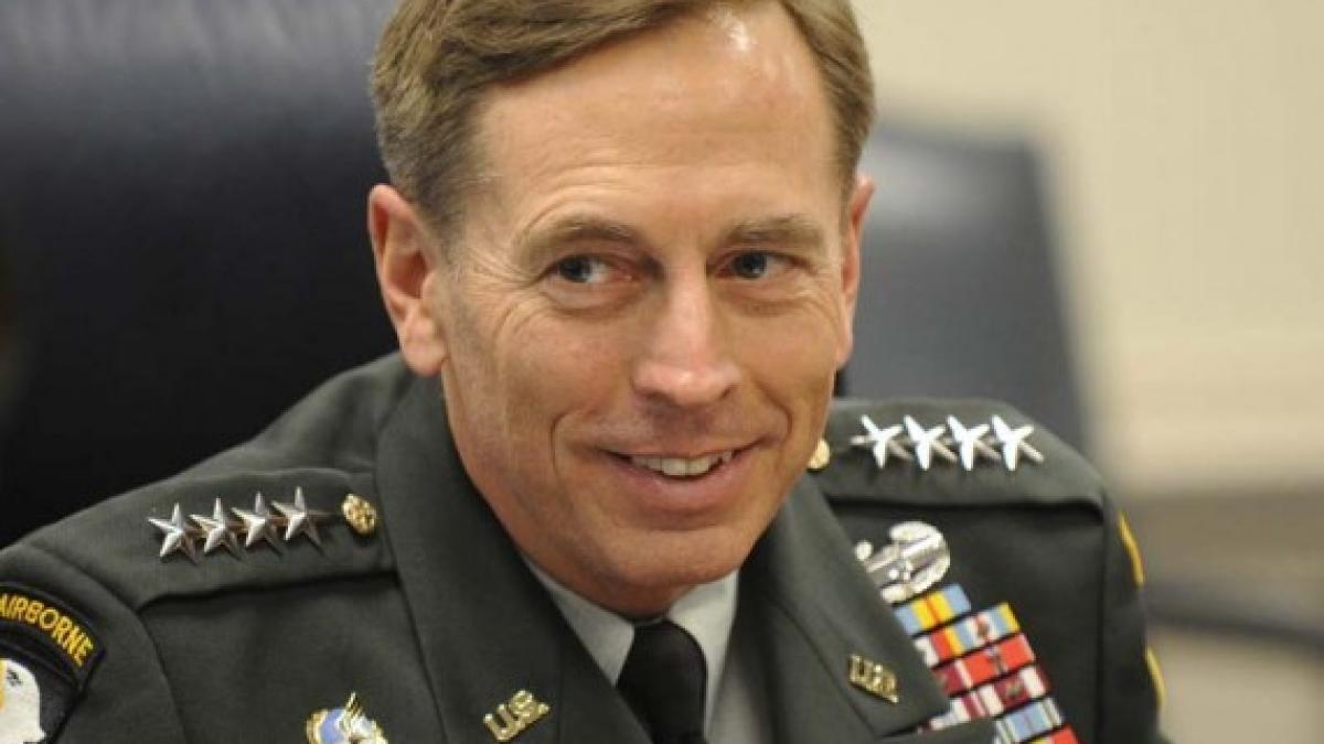 david_petraeus_90885300