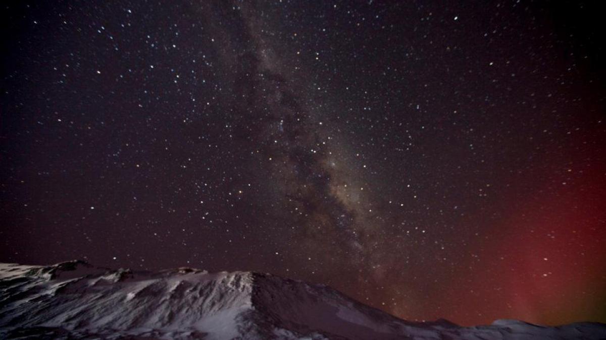 antarctica_noaptea_08613000