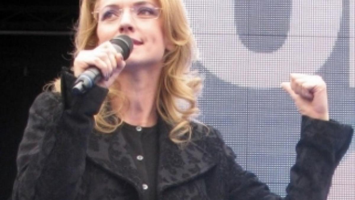 alina_gorghiu_84506200_70227400_68902700_72423200_67766100