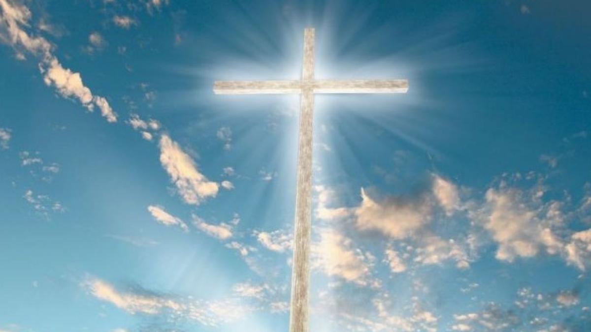 7_mai_aratarea_semnului_crucii_pe_cer_unde_a_ramas_timp_de_7_zile_o_minune_vezi_ce_s_a_intamplat_in_aceste_zile_800x400_00957200