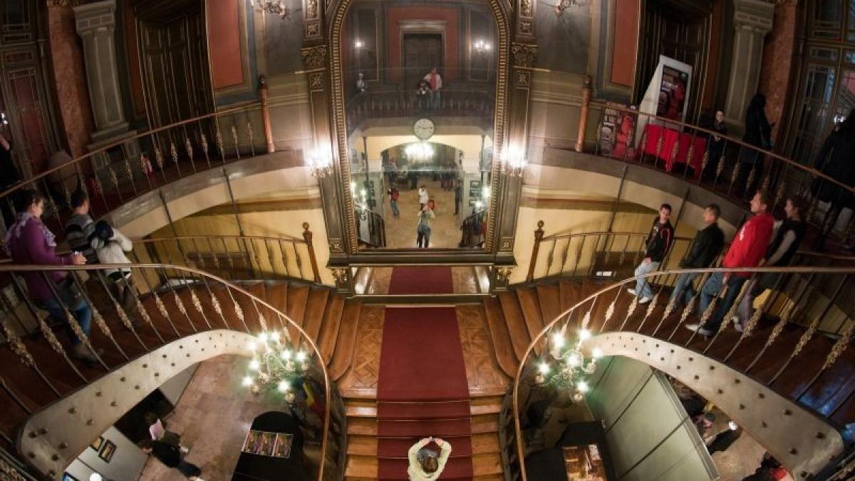 muzeul_municipiului_bucuresti_49683100