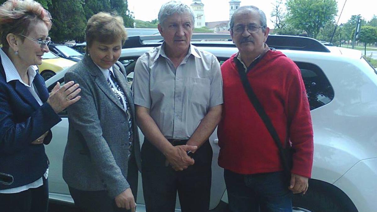 11215121_896324390415934_1904723559001288759_n_06571400