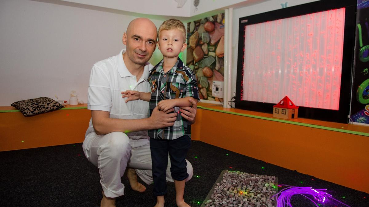 11235175_10152993756348515_1603535230_o_75890200