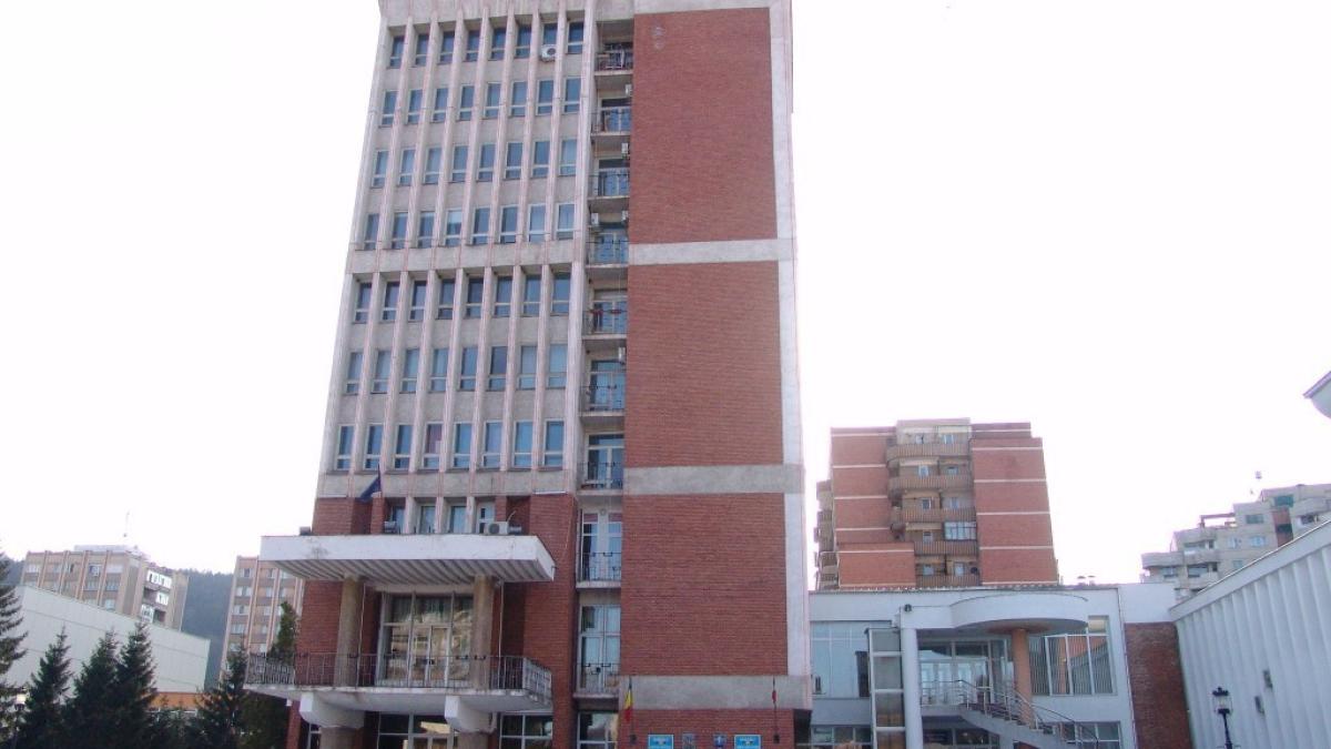 cj_caras_severin_78987100