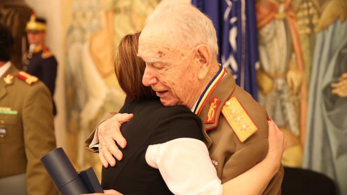 11247080_386367174889281_6238586604311201394_n_28755700