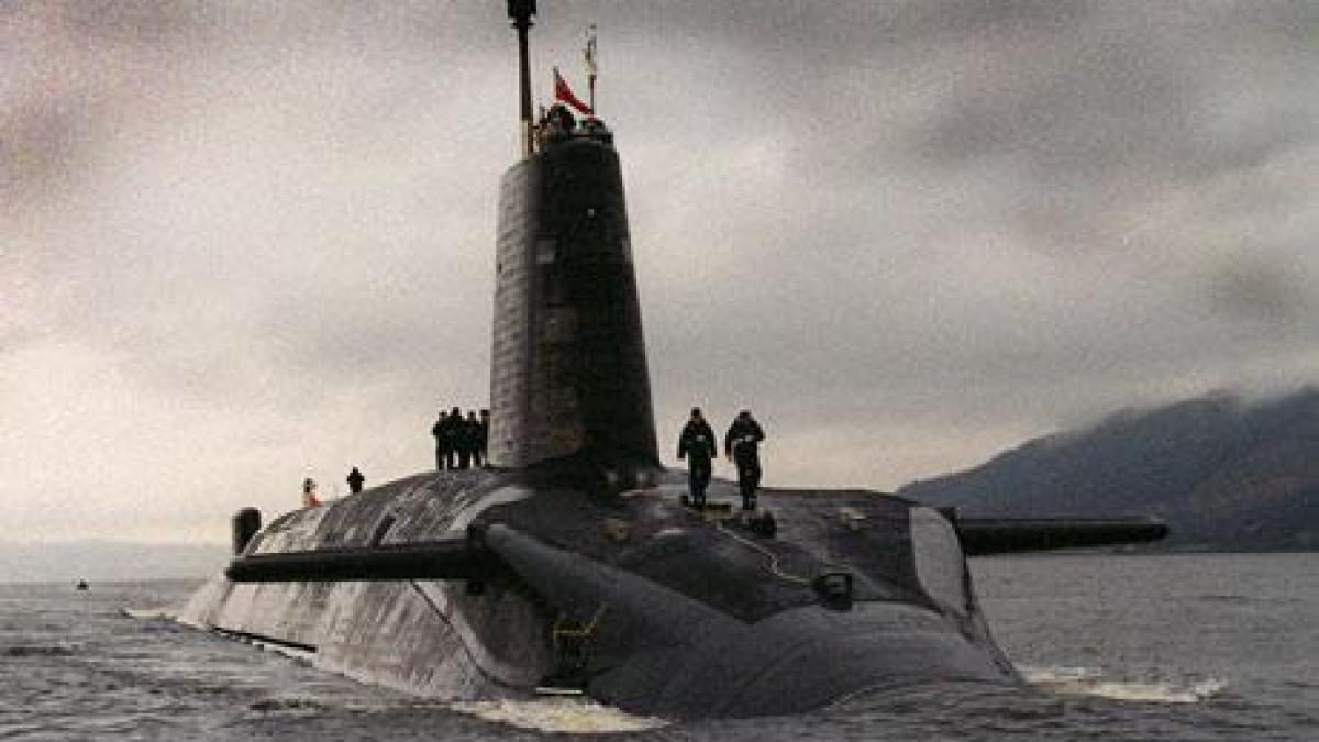 submarin_trident_marina_regala_35763600