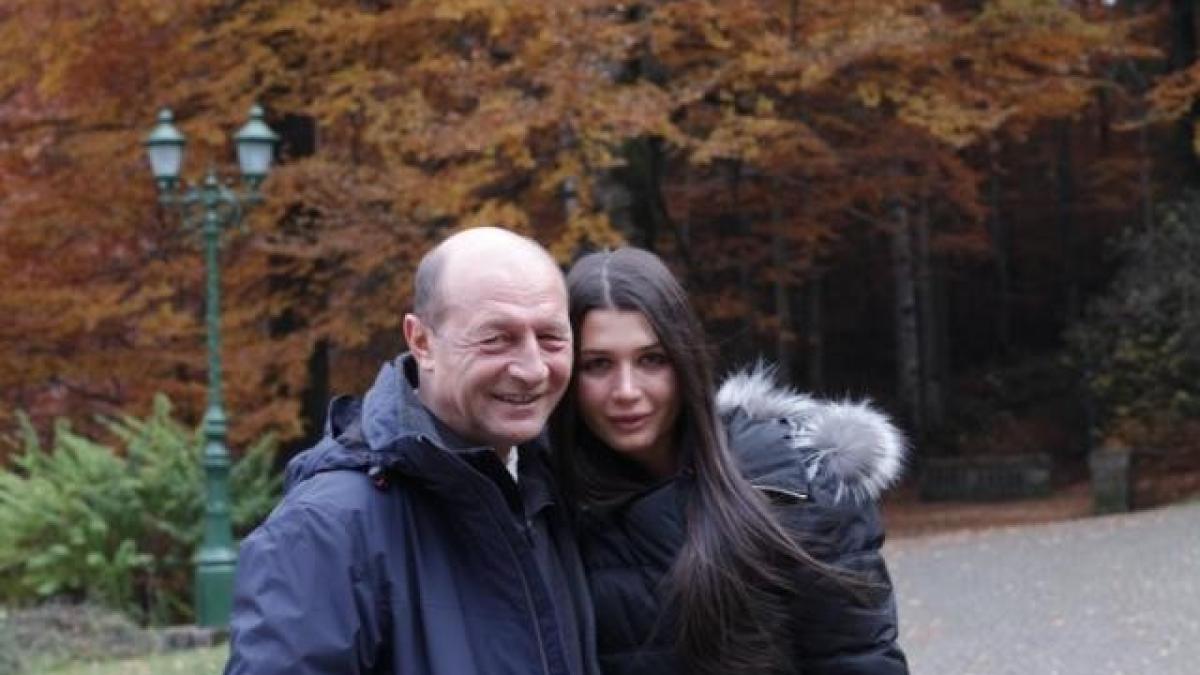 elena_basescu_traian_basescu_mesaj_zi_nastere_93076900