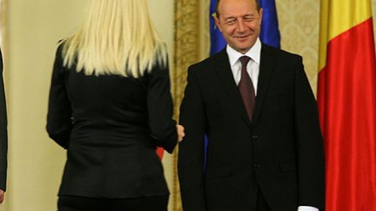 elena_udrea_si_traian_basescu_89636300