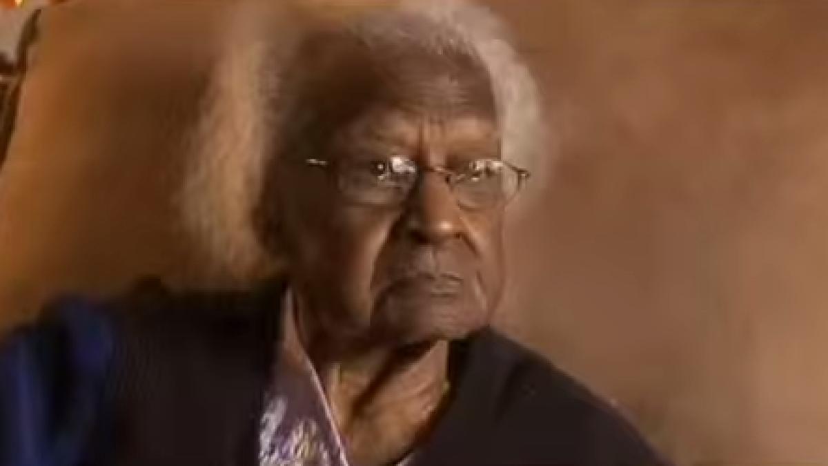 screen_shot_2015_05_24_at_2_15_38_am_64571800