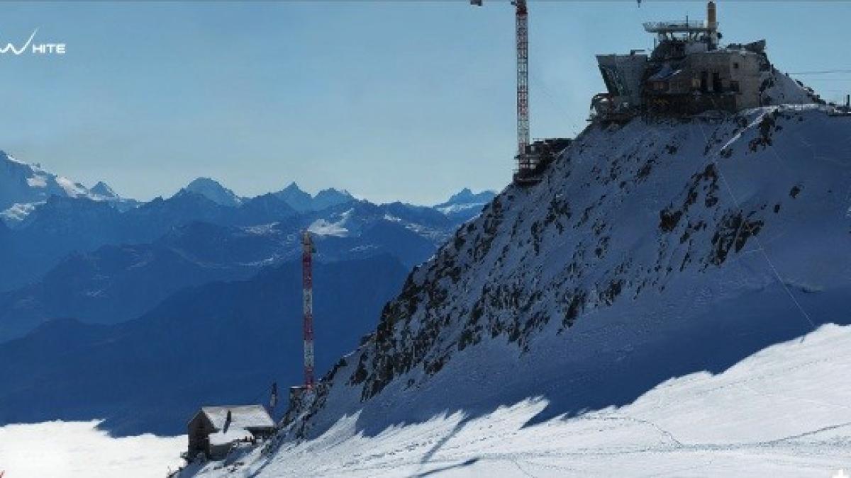 cum arata cea mai mare fotografie din lume panorama xxxl a varfului mont blanc