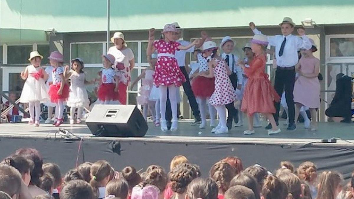 copii_pestera_11967500