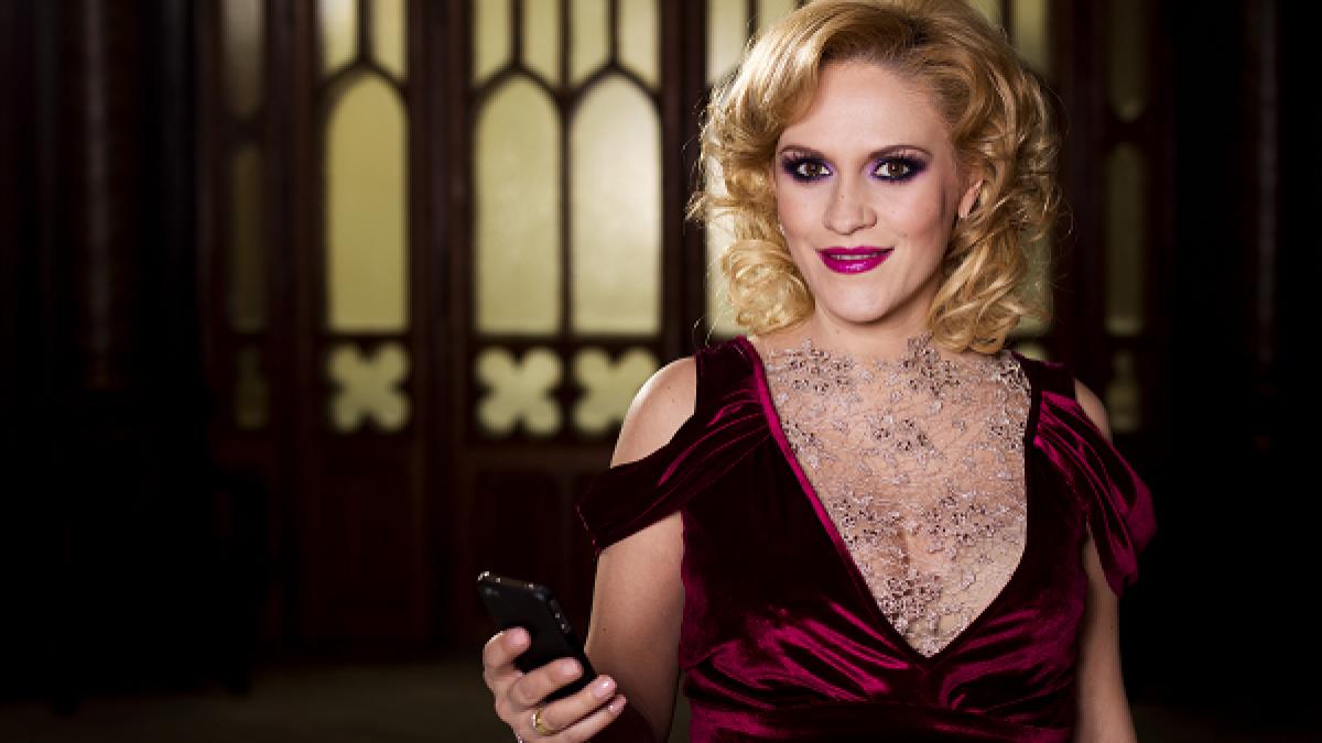 gabriela_firea_08225500