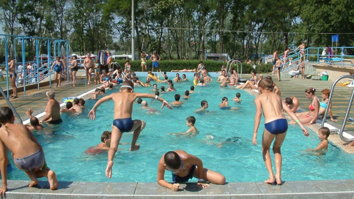 piscina_strand_23377500