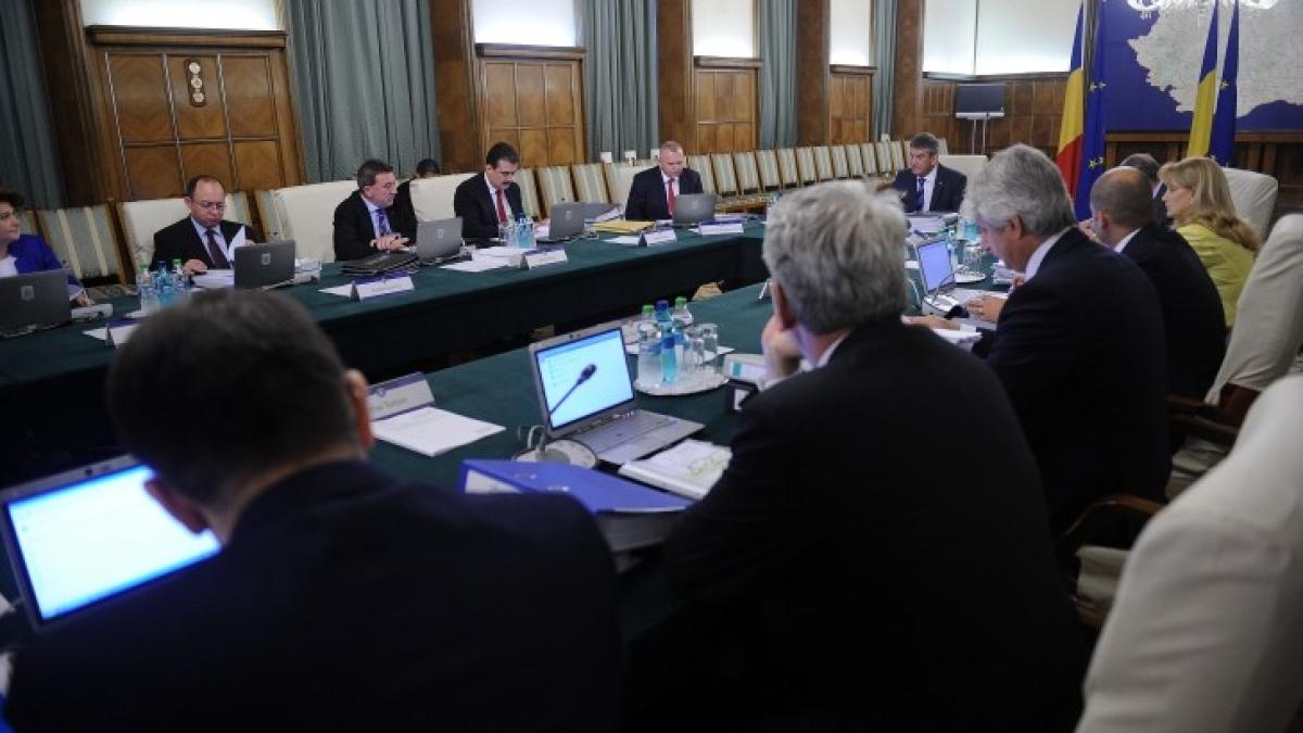 oprea_sedinta_guvern_18512000