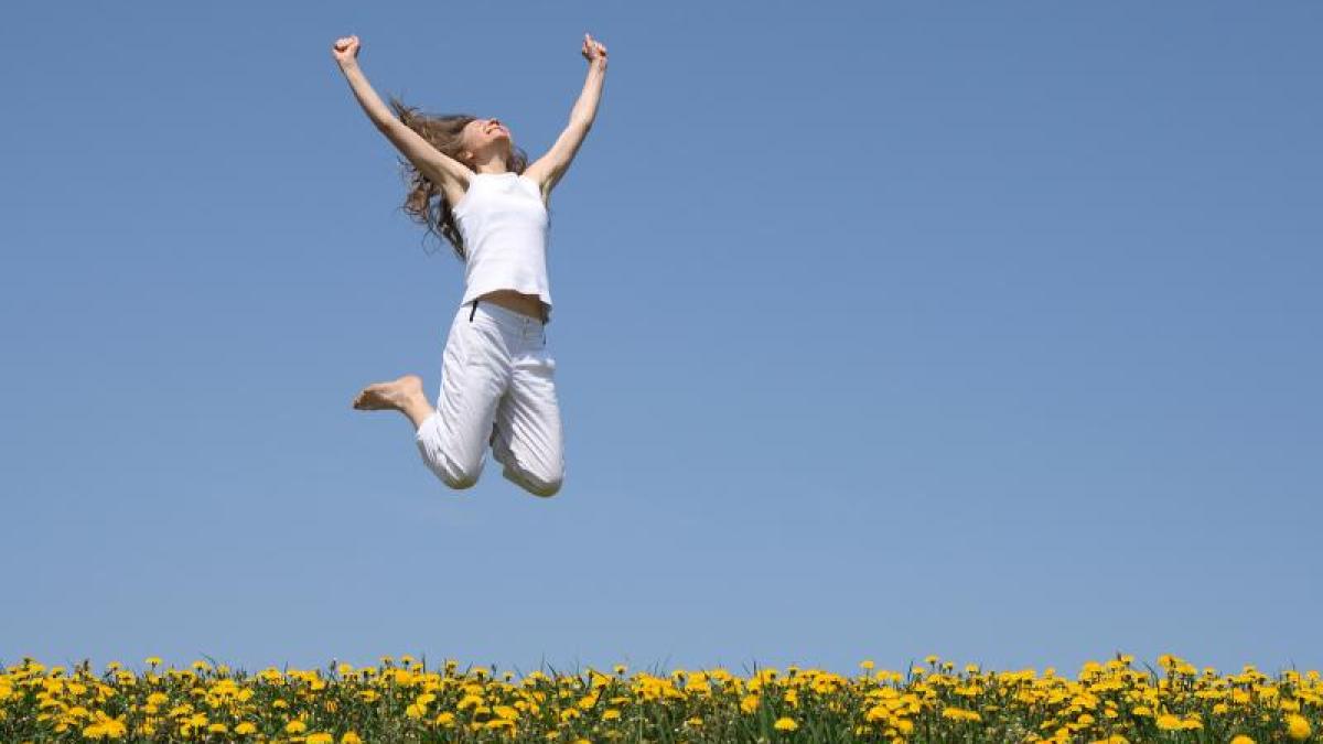 178_o_femeie_fericita_67186900