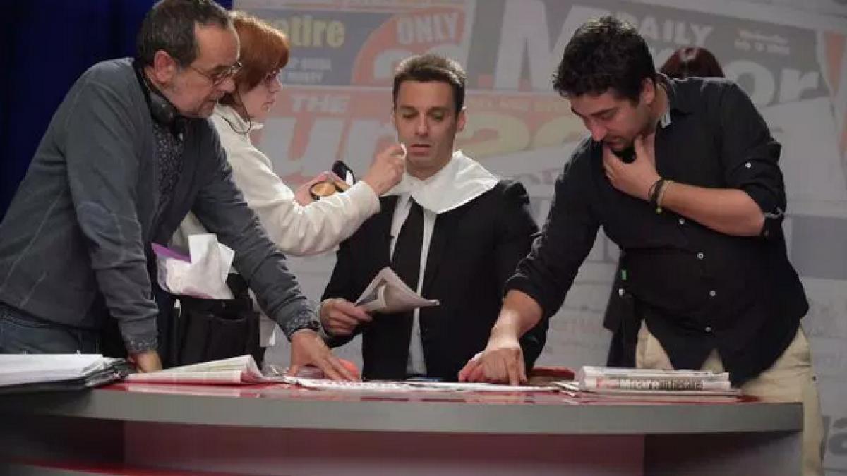 filmul live 500 de like uri pe facebook i doar 5 oameni in sala de cinema