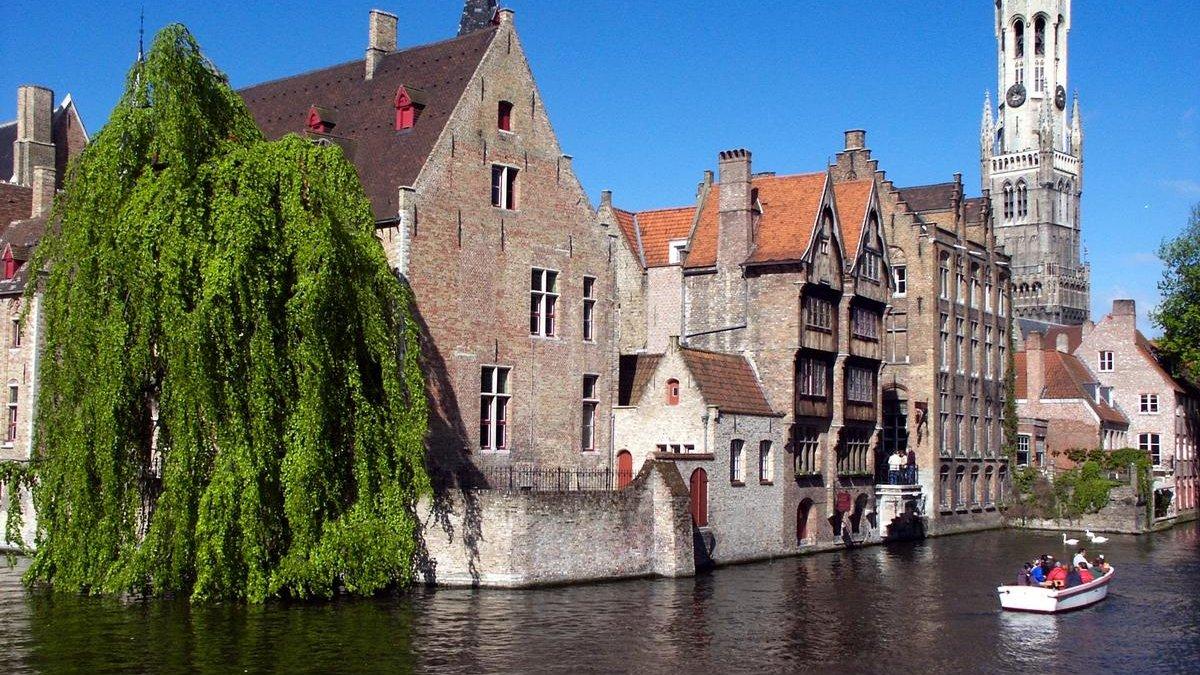 bruges__belgia_61645500