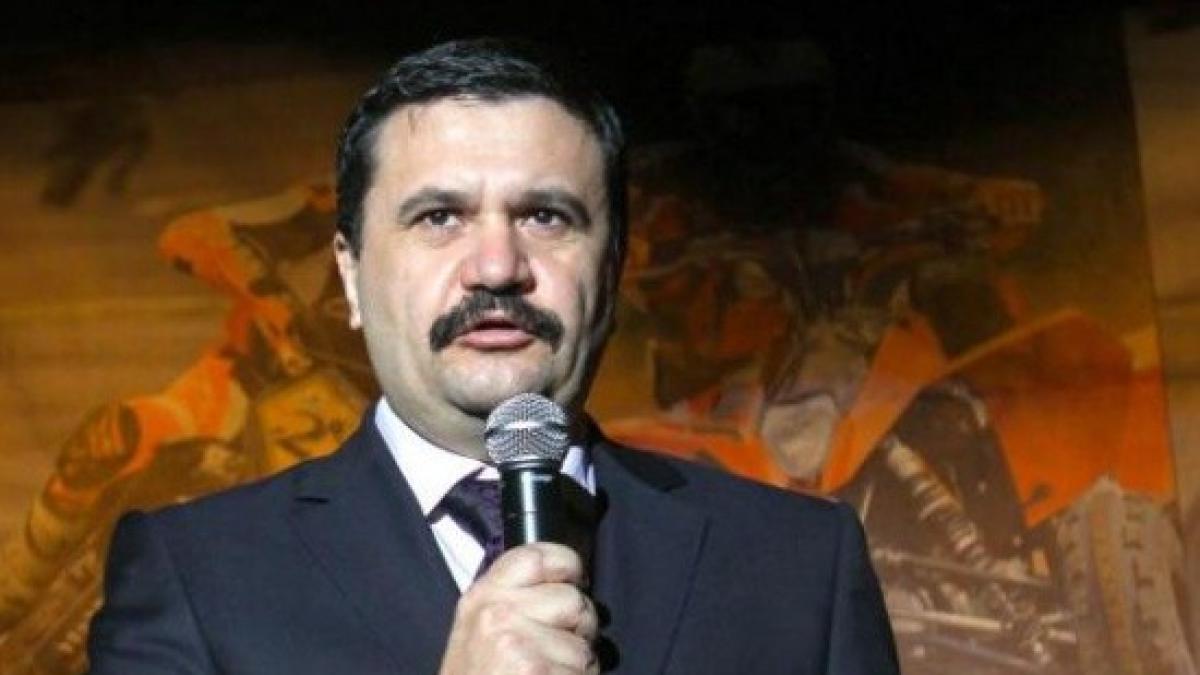 seful_cj_arad_nicolae_iotcu_prins_in_flagrant_cand_a_luat_mita_dus_la_audieri_317968_05081200