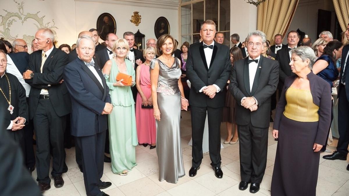 carmen_iohannis__1jpg_26771600_88248900