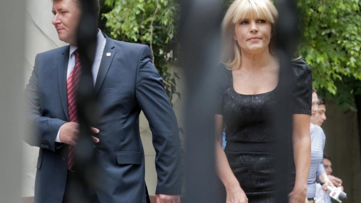 elena_udrea_43216100