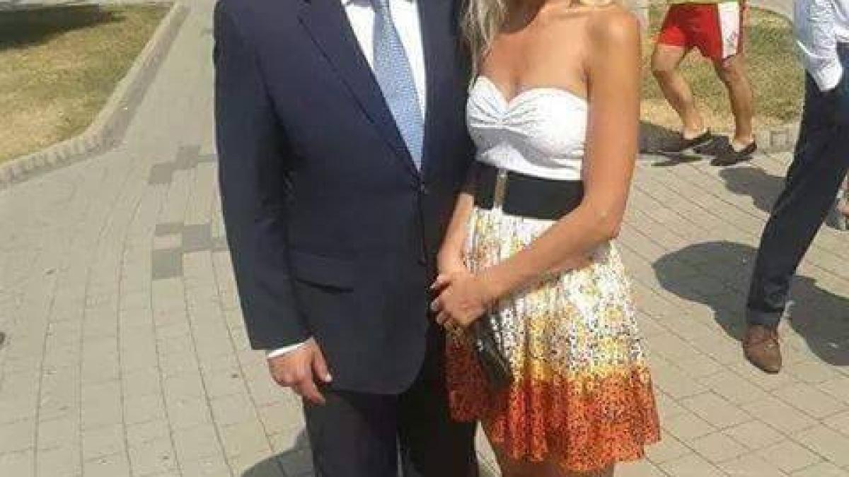 11800594_392842240905403_7560376381915376444_n_00359400