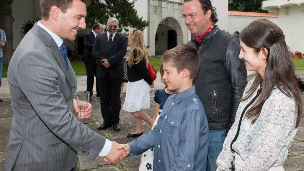 63744_928930940483965_4331478390820242657_n_31765700