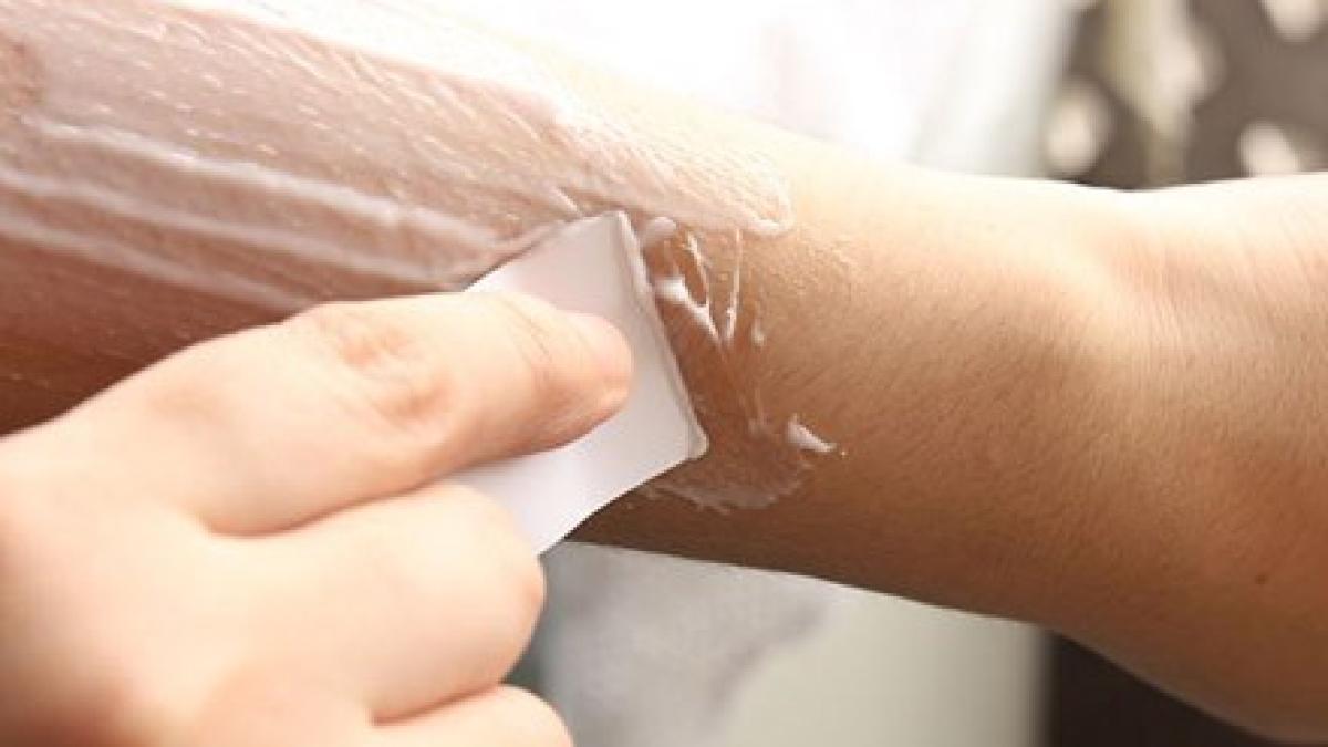 550px_make_arm_hair_thinner_step_1_74915600