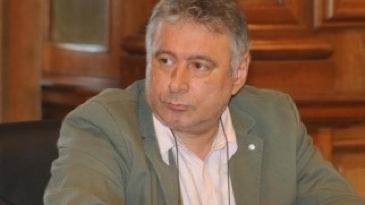 madalin_voicu_26567500_54215000_03979900_92720700