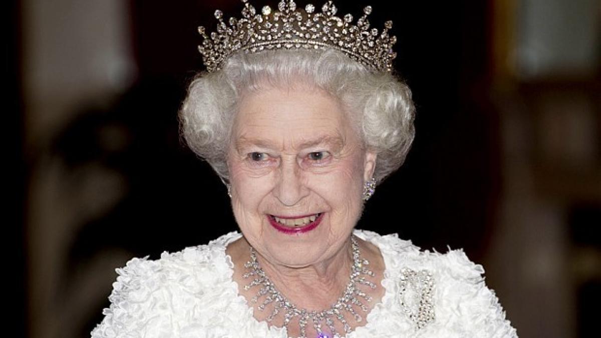queen_elizabeth_ii_2796645b_09440100