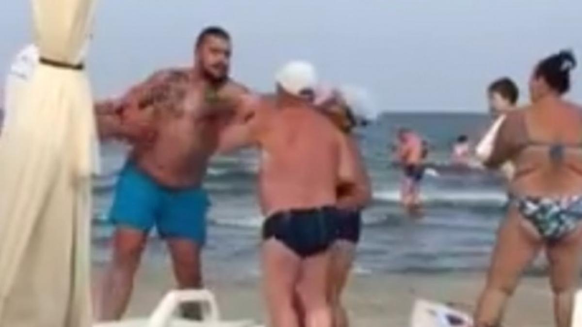 mamaia_77749600_31455700