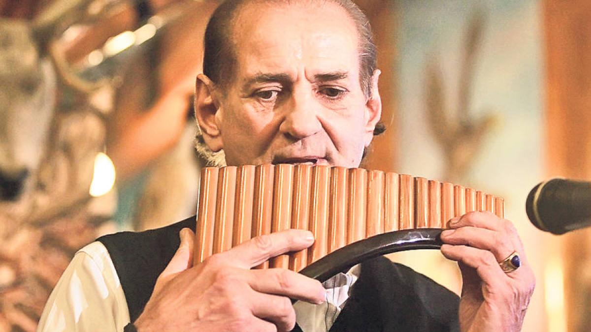 gheorghe_zamfir_75115900